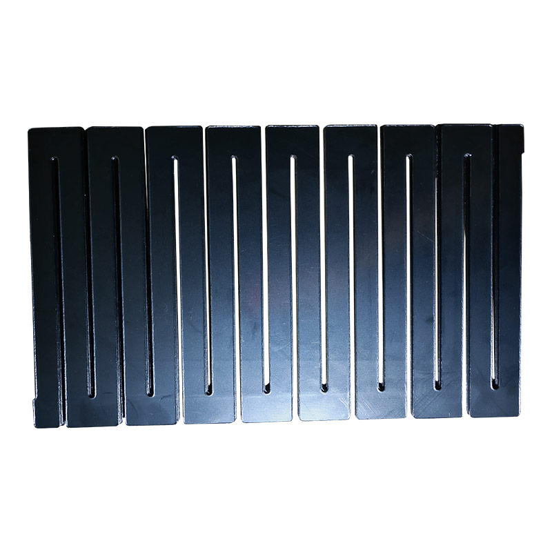 Placă flexibilă pentru canal de curgere