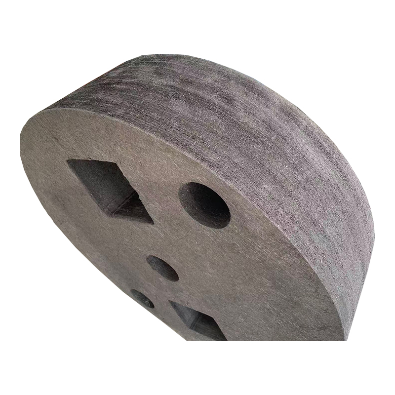 Pâslă întărită integrală perforată cu ac