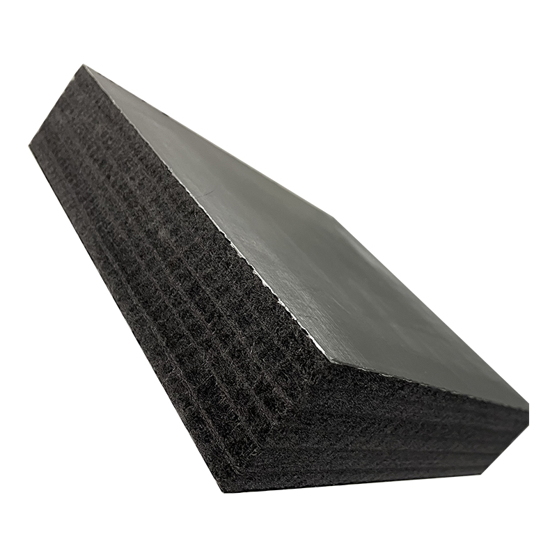 Pâslă întărită laminată